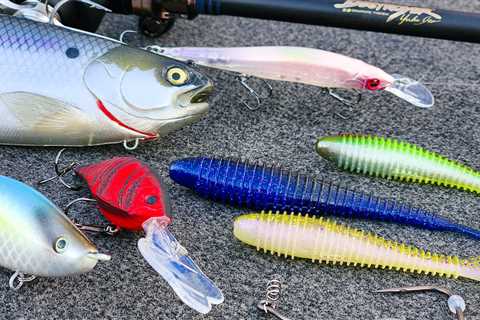 Bass Fishing Gear Review: Megabass Destroyer P5, Shimano SLX A, and Baits!!!