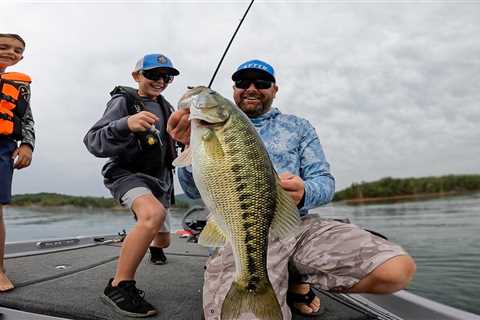 This Topwater Trick Hooks For Fish! (And More Fall Fishing Tips)