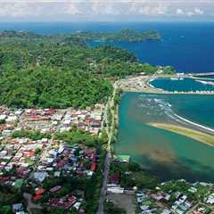 Quepos Fishing: Full Guide to Marina Pez Vela Charters and Species Calendar